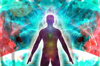 Illustration for article titled 10 Scientific Explanations for Famous Ghostly Phenomena